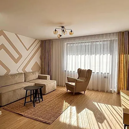 Отель Grand Брашов